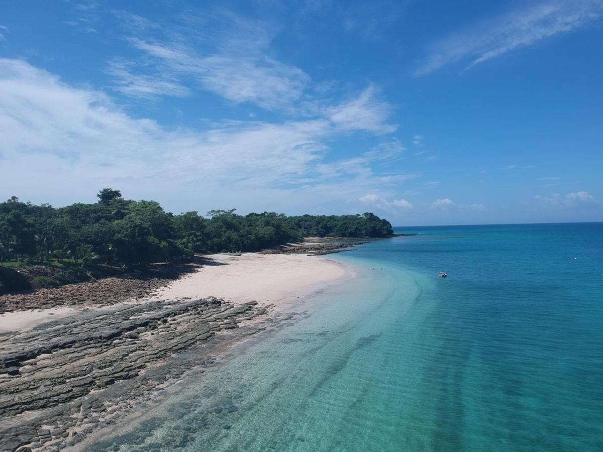 Sonny Island Resort Cabanas Frente Al Mar Punta Bajo Rico ภายนอก รูปภาพ