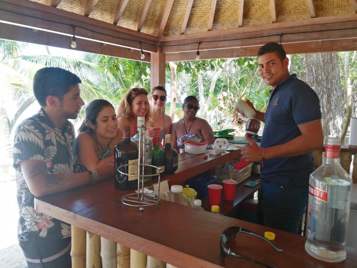 Sonny Island Resort Cabanas Frente Al Mar Punta Bajo Rico ภายนอก รูปภาพ