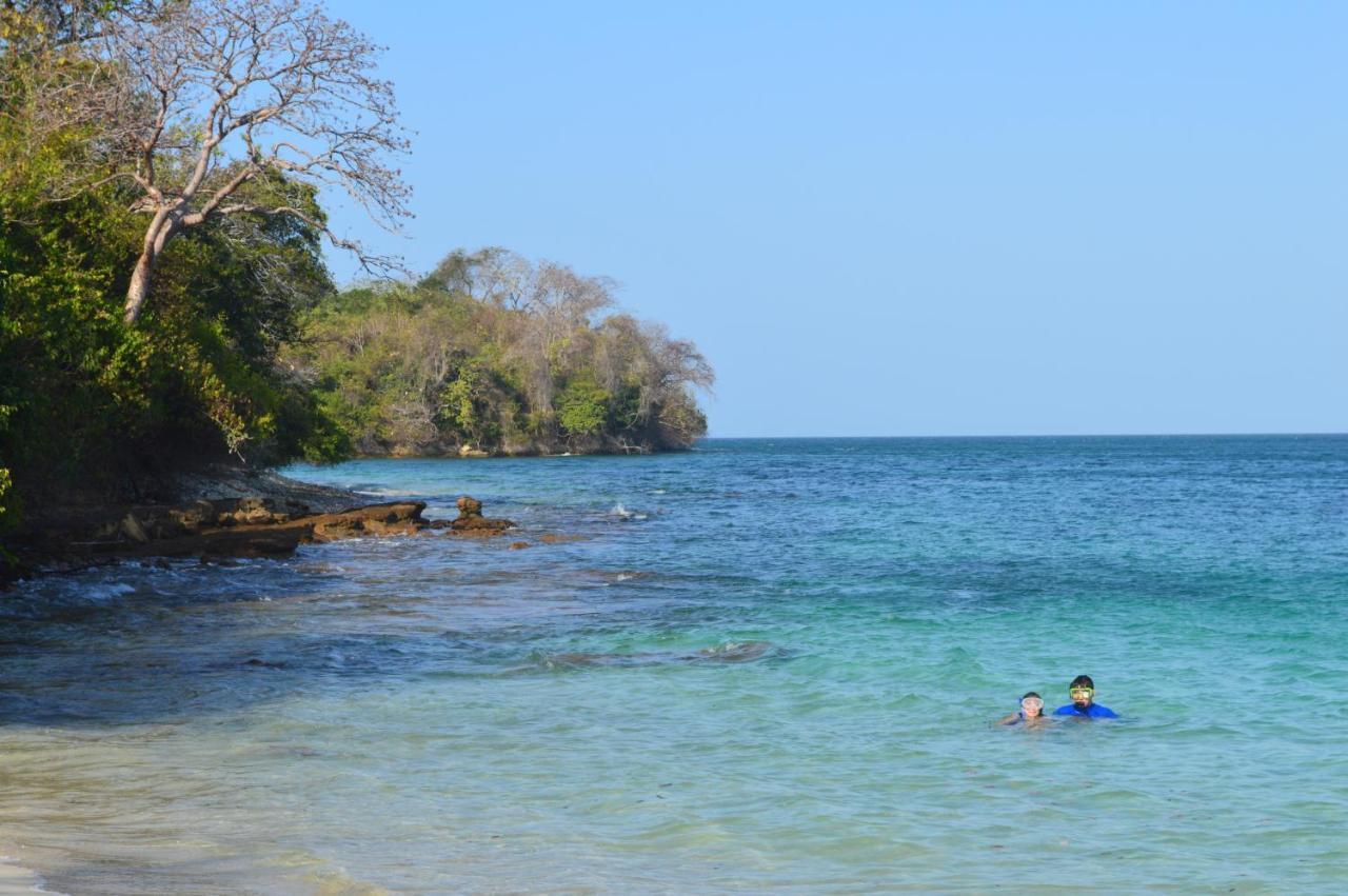 Sonny Island Resort Cabanas Frente Al Mar Punta Bajo Rico ภายนอก รูปภาพ